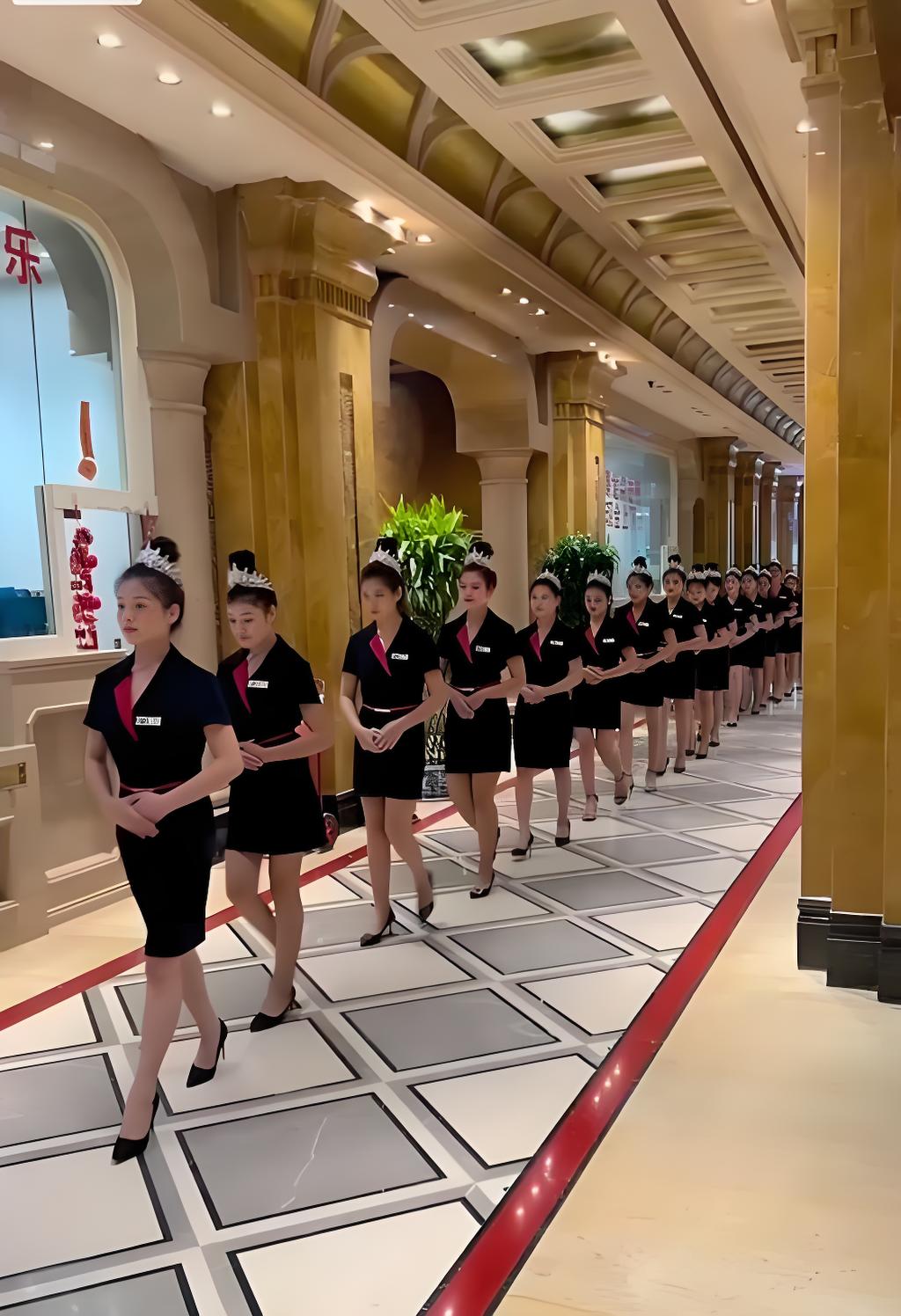 腾龙游戏APP 广告大图